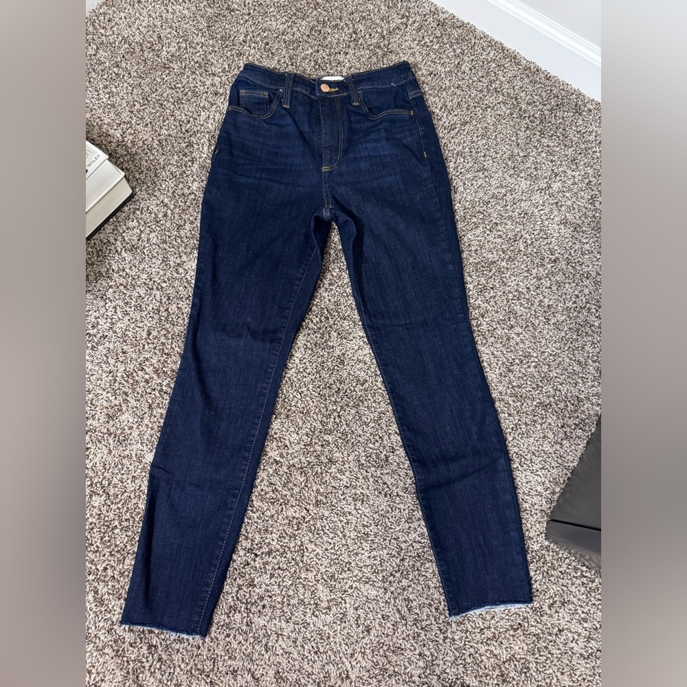 Universal Thread High-Rise Skinny Jean with raw hem - dark wash, size 4 short
